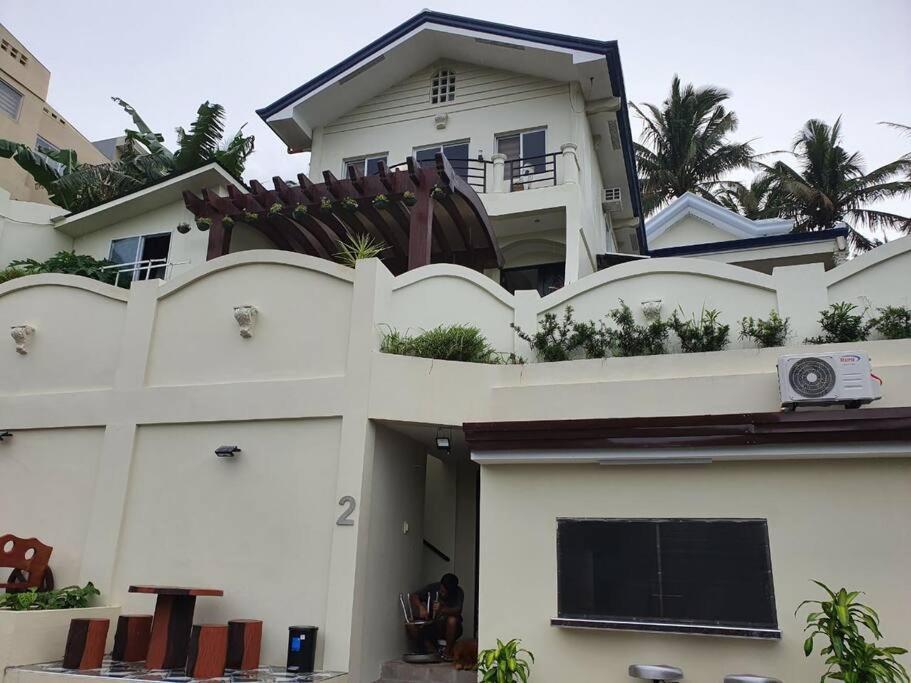 טגאיטאי Avana Hills Tagaytay Villa מראה חיצוני תמונה