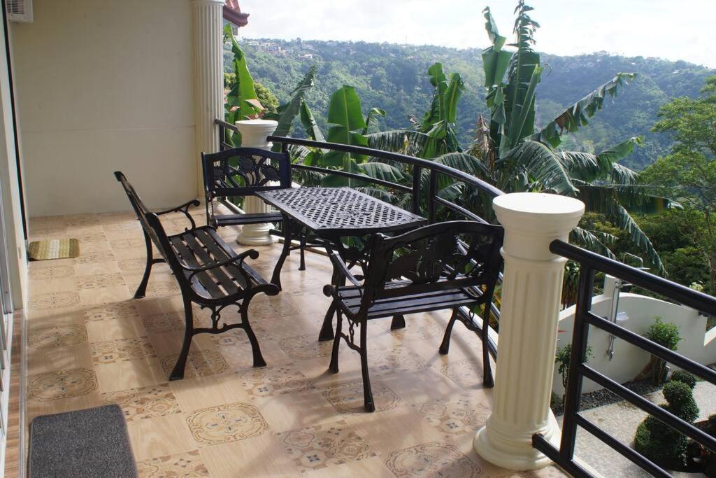 טגאיטאי Avana Hills Tagaytay Villa מראה חיצוני תמונה