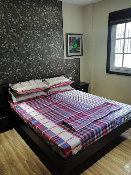 טגאיטאי Avana Hills Tagaytay Villa מראה חיצוני תמונה