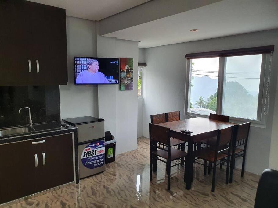 טגאיטאי Avana Hills Tagaytay Villa מראה חיצוני תמונה
