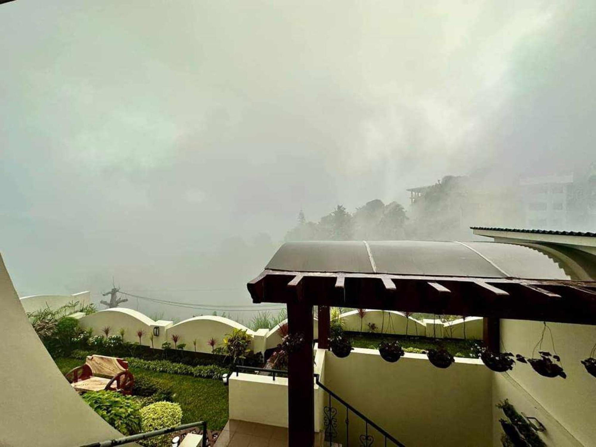 טגאיטאי Avana Hills Tagaytay Villa מראה חיצוני תמונה