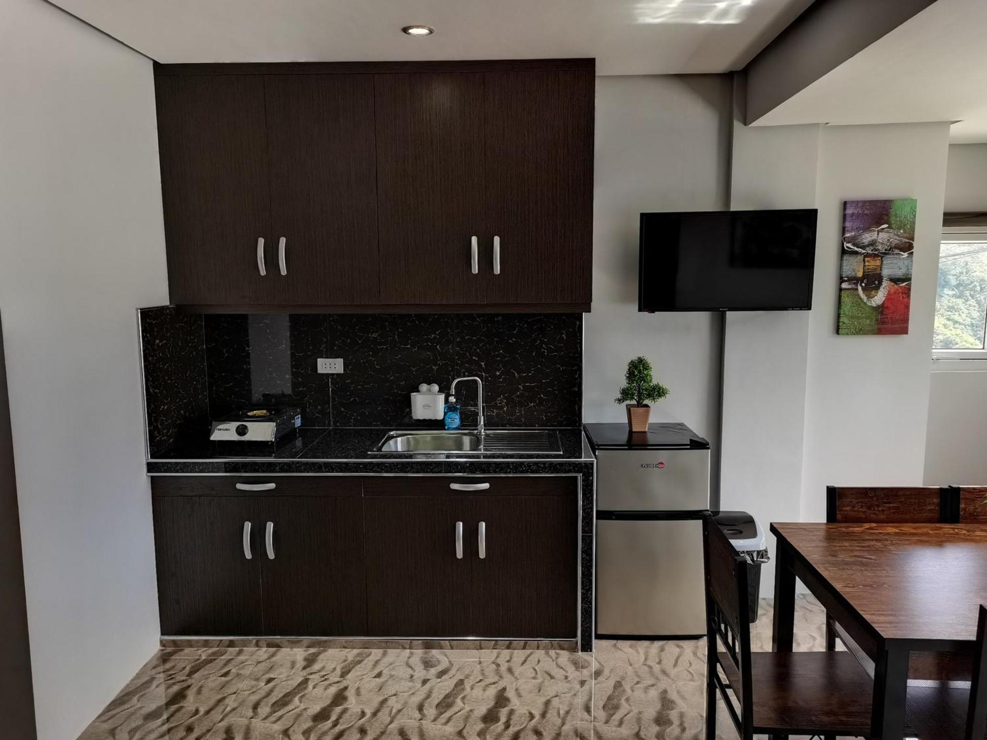טגאיטאי Avana Hills Tagaytay Villa מראה חיצוני תמונה