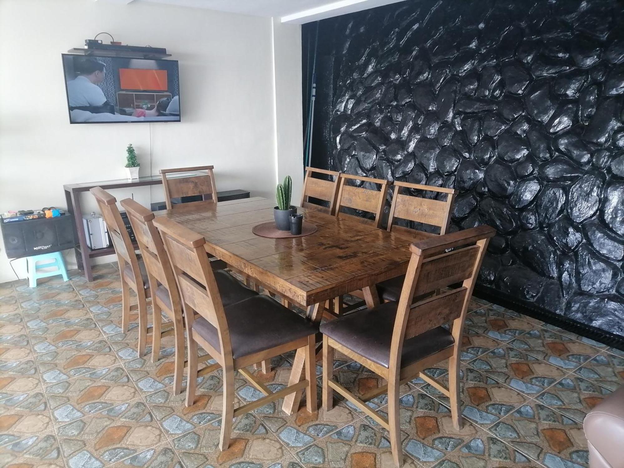 טגאיטאי Avana Hills Tagaytay Villa מראה חיצוני תמונה