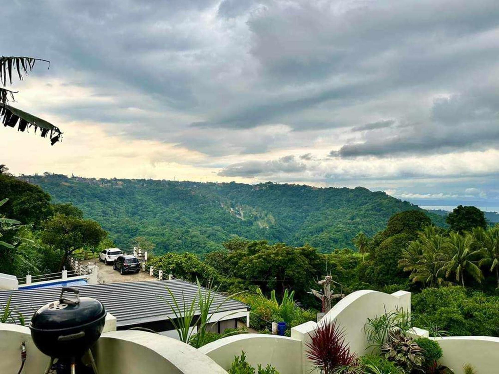 טגאיטאי Avana Hills Tagaytay Villa מראה חיצוני תמונה
