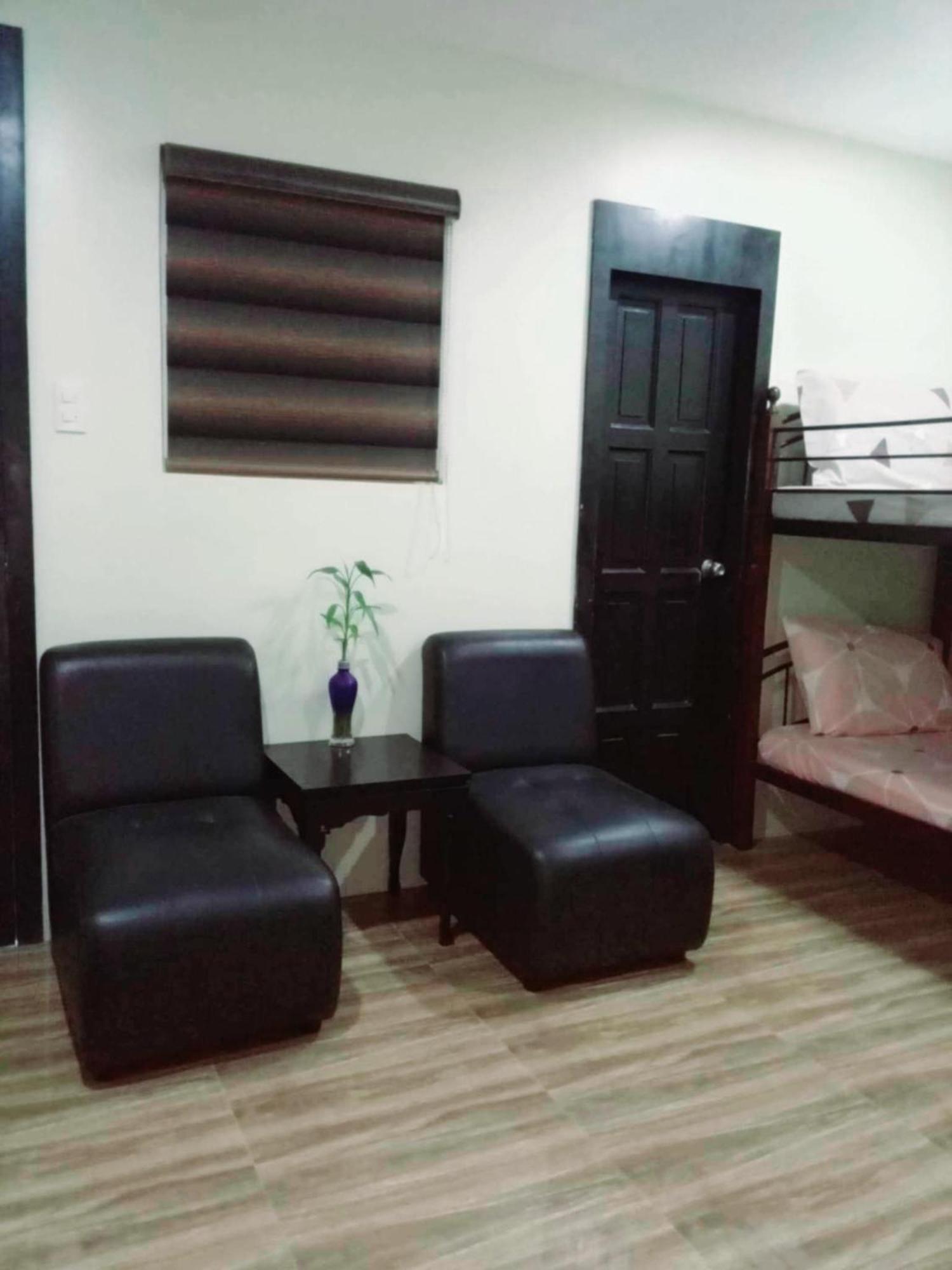 טגאיטאי Avana Hills Tagaytay Villa מראה חיצוני תמונה